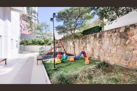 Apartamento à venda com 61m², 2 quartos e 1 vaga Apartamento à venda com 61m², 2 quartos e 1 vagaÁrea comum - Playground