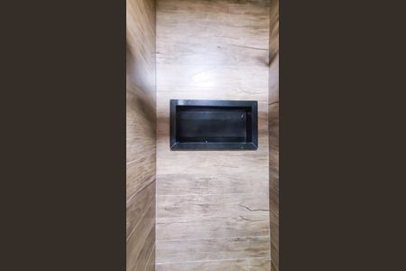 Apartamento à venda com 61m², 2 quartos e 1 vaga Apartamento à venda com 61m², 2 quartos e 1 vagaBanheiro Social