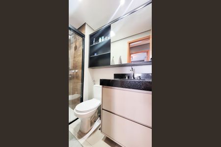 Apartamento à venda com 61m², 2 quartos e 1 vaga Apartamento à venda com 61m², 2 quartos e 1 vagaBanheiro da Suíte