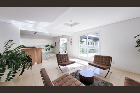 Apartamento à venda com 61m², 2 quartos e 1 vaga Apartamento à venda com 61m², 2 quartos e 1 vagaHall social