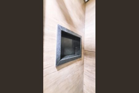 Apartamento à venda com 61m², 2 quartos e 1 vaga Apartamento à venda com 61m², 2 quartos e 1 vagaBanheiro da Suíte