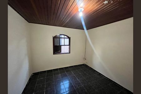 Casa à venda com 289m², 6 quartos e 2 vagasQuarto 2