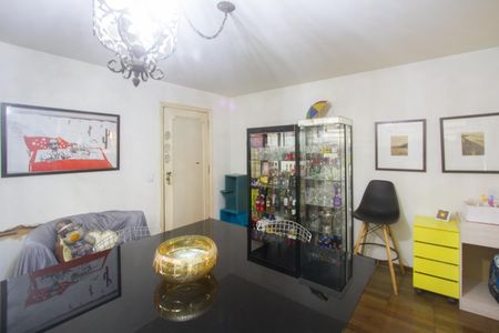 Casa à venda com 218m², 3 quartos e 1 vagaSala