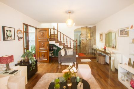 Casa à venda com 218m², 3 quartos e 1 vagaSala