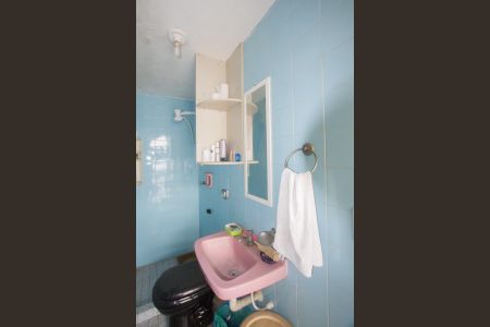 Casa à venda com 218m², 3 quartos e 1 vagaÁrea de Serviço