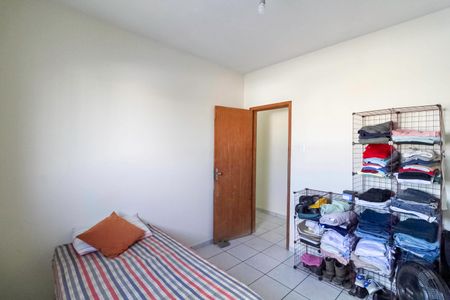 Casa à venda com 210m², 3 quartos e 3 vagas Casa à venda com 210m², 3 quartos e 3 vagasQuarto 2