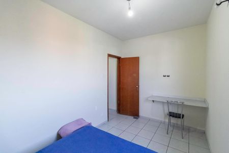 Casa à venda com 210m², 3 quartos e 3 vagas Casa à venda com 210m², 3 quartos e 3 vagasQuarto 3