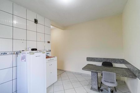 Casa à venda com 210m², 3 quartos e 3 vagas Casa à venda com 210m², 3 quartos e 3 vagasCozinha