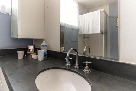 Apartamento à venda com 172m², 2 quartos e 1 vaga Apartamento à venda com 172m², 2 quartos e 1 vagaBanheiro da Suíte