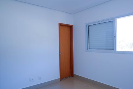 Casa de condomínio para alugar com 154m², 3 quartos e 2 vagasQuarto 