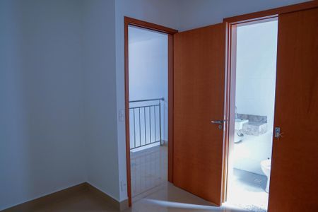 Casa de condomínio para alugar com 154m², 3 quartos e 2 vagasSuíte