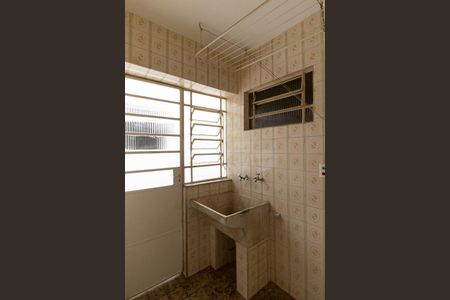 Casa à venda com 150m², 3 quartos e 2 vagas Casa à venda com 150m², 3 quartos e 2 vagasÁrea de Serviço