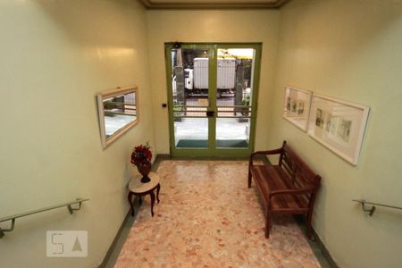 Studio para alugar com 70m², 1 quarto e sem vaga Studio para alugar com 70m², 1 quarto e sem vagaHall Entrada