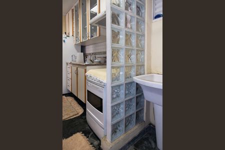 Studio para alugar com 70m², 1 quarto e sem vaga Studio para alugar com 70m², 1 quarto e sem vagaÁrea de Serviço