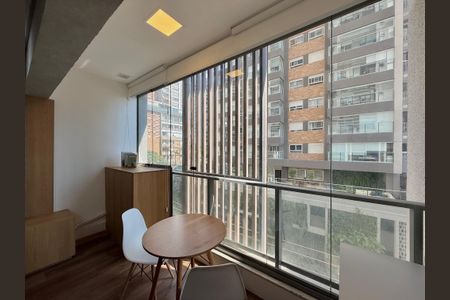 Studio para alugar com 30m², 1 quarto e sem vaga Studio para alugar com 30m², 1 quarto e sem vagaStudio