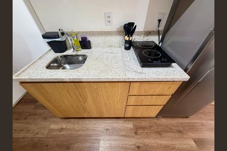 Studio para alugar com 30m², 1 quarto e sem vaga Studio para alugar com 30m², 1 quarto e sem vagaCozinha