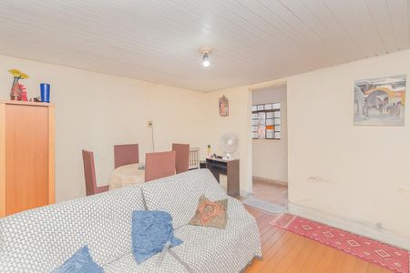 Casa à venda com 495m², 2 quartos e 5 vagasSala