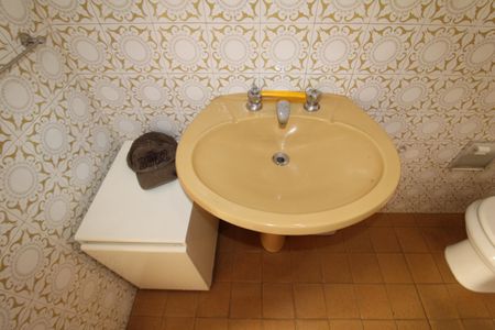 Casa à venda com 210m², 3 quartos e 4 vagasBanheiro