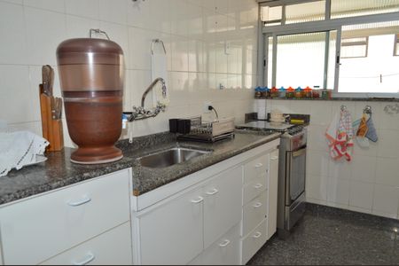 Apartamento à venda com 91m², 3 quartos e 1 vagaCozinha