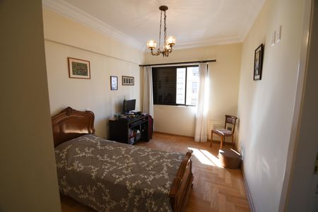 Apartamento à venda com 221m², 5 quartos e 2 vagasSuíte 3