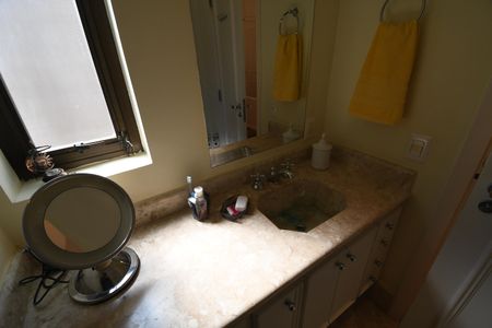 Apartamento à venda com 221m², 5 quartos e 2 vagasBanheiro da Suíte 3