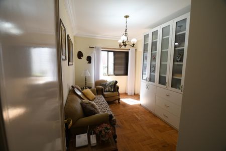 Apartamento à venda com 221m², 5 quartos e 2 vagasSuíte 1