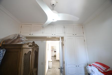 Apartamento à venda com 221m², 5 quartos e 2 vagasQuarto de Serviço