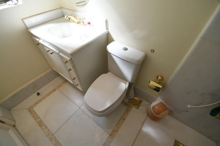 Apartamento à venda com 221m², 5 quartos e 2 vagasBanheiro da Suíte 4