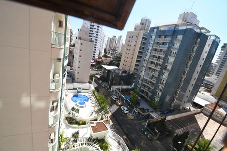Apartamento à venda com 221m², 5 quartos e 2 vagasVista do Quarto de Serviço 
