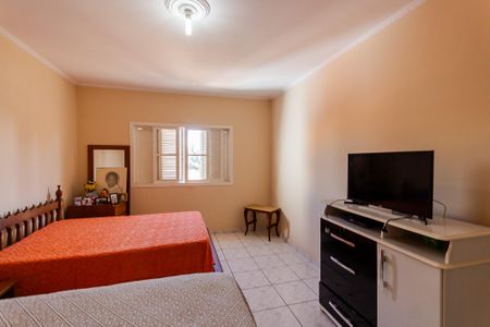 Casa à venda com 150m², 3 quartos e 1 vaga Casa à venda com 150m², 3 quartos e 1 vagaQuarto 2