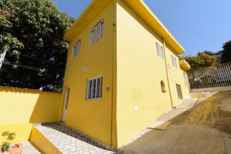 Casa para alugar com 70m², 3 quartos e 2 vagas Casa para alugar com 70m², 3 quartos e 2 vagasGaragem e Rampa de Acesso