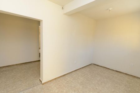 Casa para alugar com 70m², 3 quartos e 2 vagas Casa para alugar com 70m², 3 quartos e 2 vagasSala