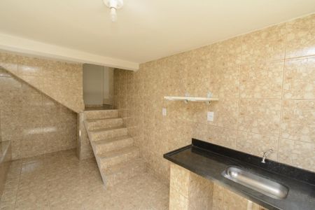 Casa para alugar com 70m², 3 quartos e 2 vagas Casa para alugar com 70m², 3 quartos e 2 vagasCozinha