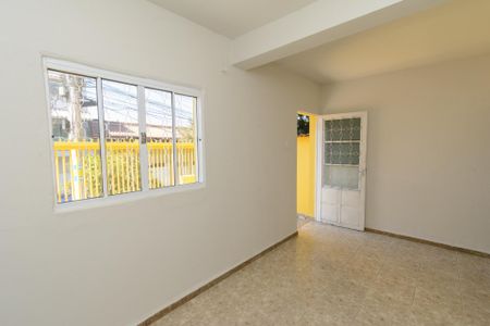 Casa para alugar com 70m², 3 quartos e 2 vagas Casa para alugar com 70m², 3 quartos e 2 vagasSala