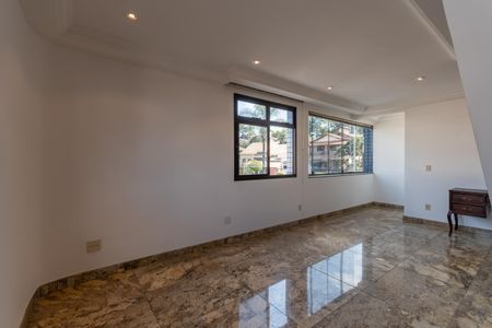 Apartamento à venda com 350m², 3 quartos e 3 vagasSala