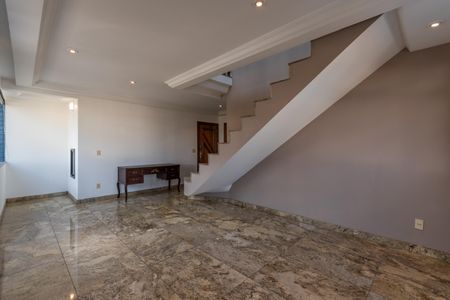 Apartamento à venda com 350m², 3 quartos e 3 vagasSala