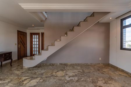 Apartamento à venda com 350m², 3 quartos e 3 vagasSala