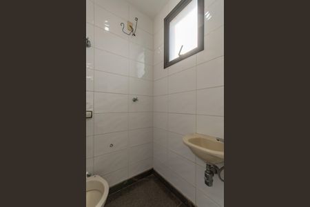 Apartamento à venda com 350m², 3 quartos e 3 vagasBanheiro de Serviço