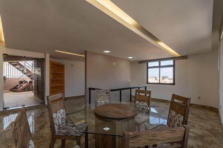 Apartamento à venda com 350m², 3 quartos e 3 vagasSala 2