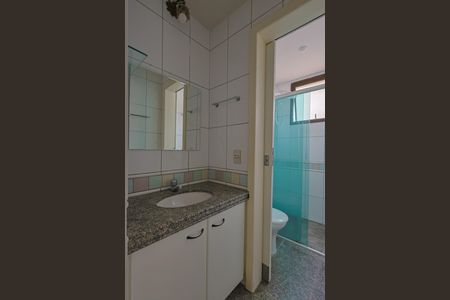 Apartamento para alugar com 102m², 3 quartos e 2 vagasBanheiro