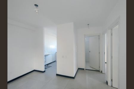 Sala de apartamento à venda com 2 quartos, 43m² em Centro, Contagem