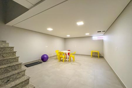 Casa à venda com 238m², 3 quartos e 6 vagasSalão