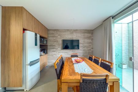 Casa à venda com 238m², 3 quartos e 6 vagasÁrea Gourmet