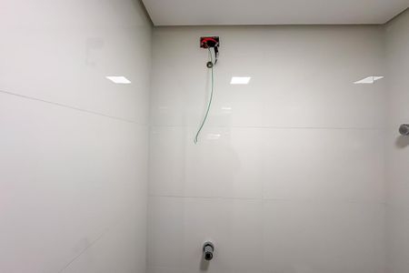 Casa à venda com 238m², 3 quartos e 6 vagasSalão