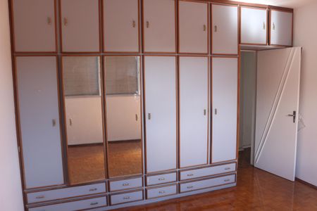 Casa para alugar com 162m², 2 quartos e sem vagaQuarto 1