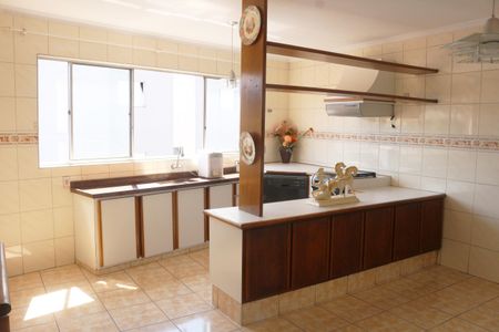 Casa para alugar com 162m², 2 quartos e sem vagaCozinha