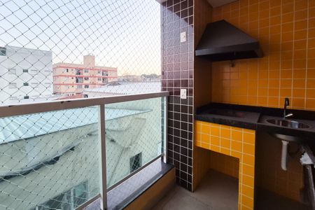 Apartamento à venda com 64m², 2 quartos e 1 vaga Apartamento à venda com 64m², 2 quartos e 1 vagaVaranda gourmet