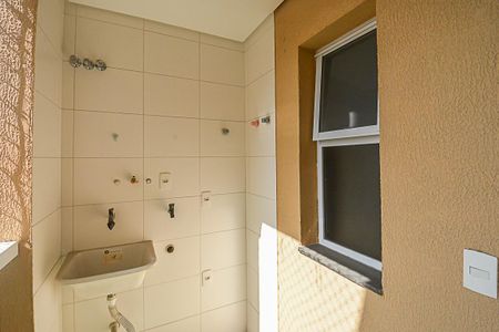 Apartamento à venda com 64m², 2 quartos e 1 vaga Apartamento à venda com 64m², 2 quartos e 1 vagaÁrea de Serviço