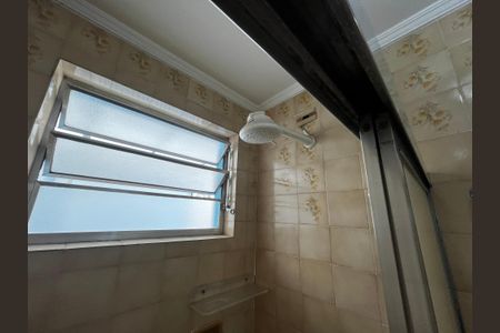 Casa para alugar com 104m², 3 quartos e 2 vagasBanheiro Social