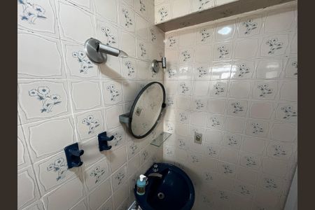 Casa para alugar com 104m², 3 quartos e 2 vagasBanheiro de serviço